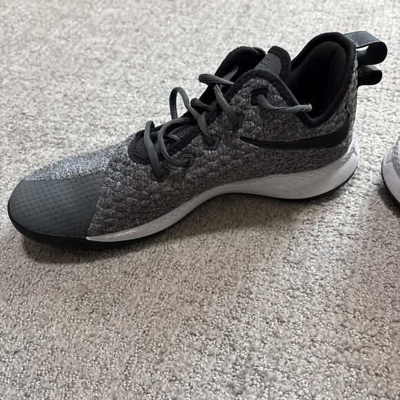 Nike Air LeBron Men’s Witness 3 Dark Grey Basketball Shoes Size 11 main image 9